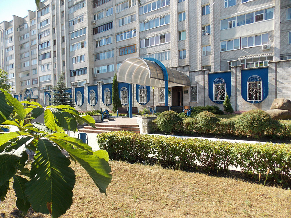 Вхід до музею